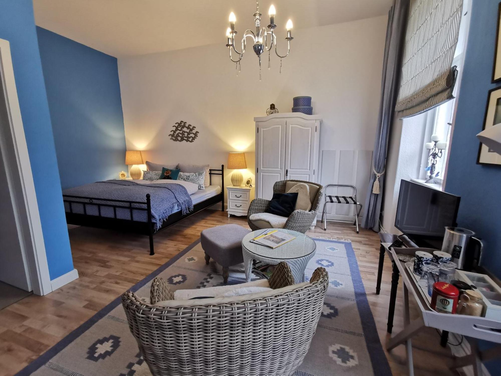 Bed&Breakfast Wagner "Im Alten Pfarrhaus" Neuruppin Zewnętrze zdjęcie