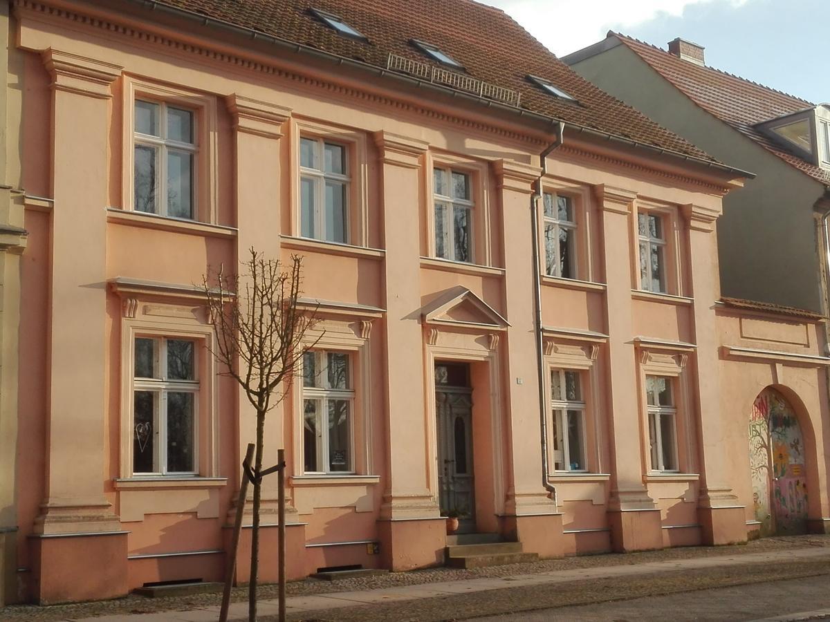 Bed&Breakfast Wagner "Im Alten Pfarrhaus" Neuruppin Zewnętrze zdjęcie